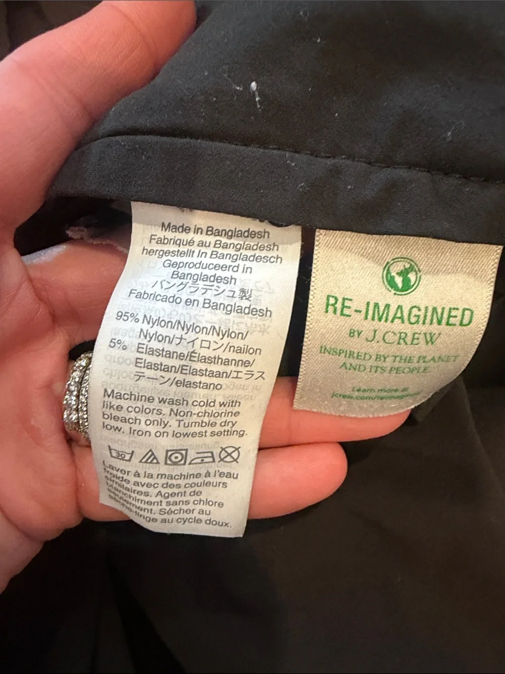 J. Crew Black Athleisure Stretch Shorts in Size 36 with 9” Inseam - C10-053